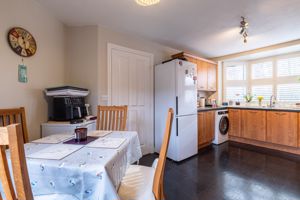 Kitchen/diner- click for photo gallery